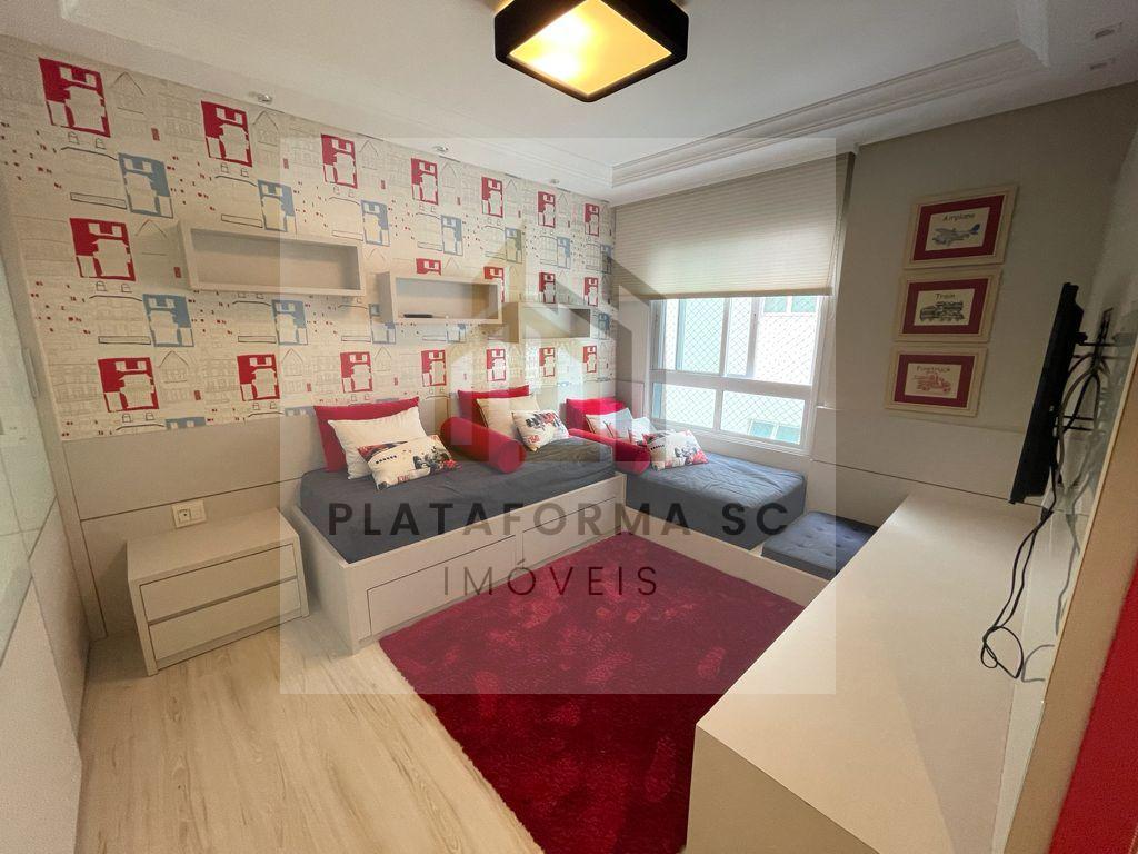 Apartamento à venda com 4 quartos, 270m² - Foto 8