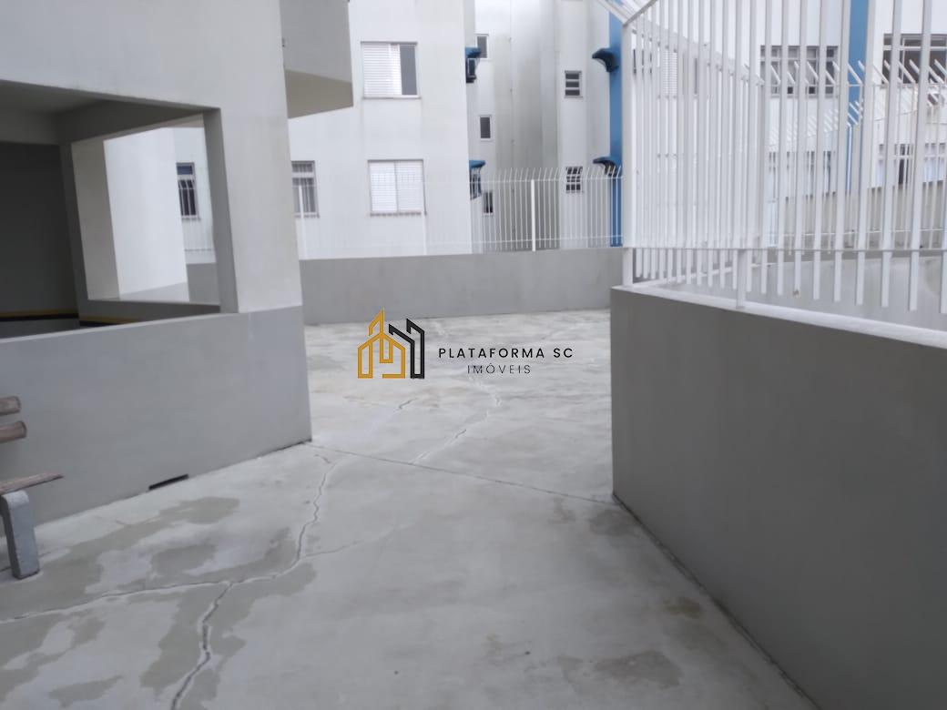 Apartamento à venda com 3 quartos, 131m² - Foto 11