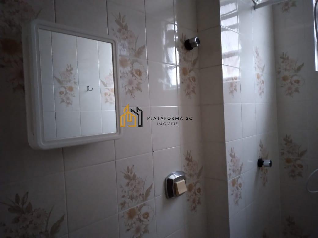 Apartamento à venda com 3 quartos, 131m² - Foto 22