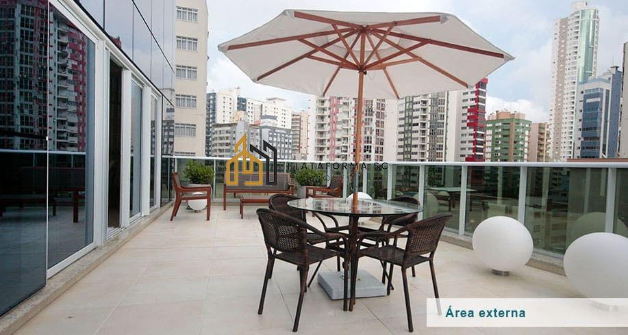 Apartamento à venda com 4 quartos, 145m² - Foto 3