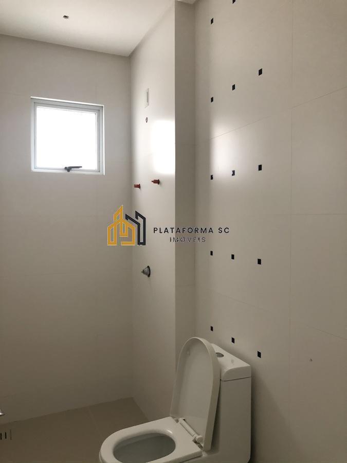 Apartamento à venda com 4 quartos, 240m² - Foto 21