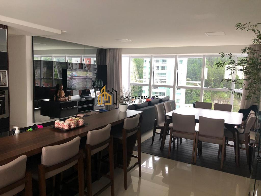 Apartamento à venda com 4 quartos, 149m² - Foto 4