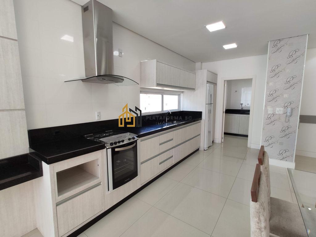 Apartamento à venda com 4 quartos, 190m² - Foto 9