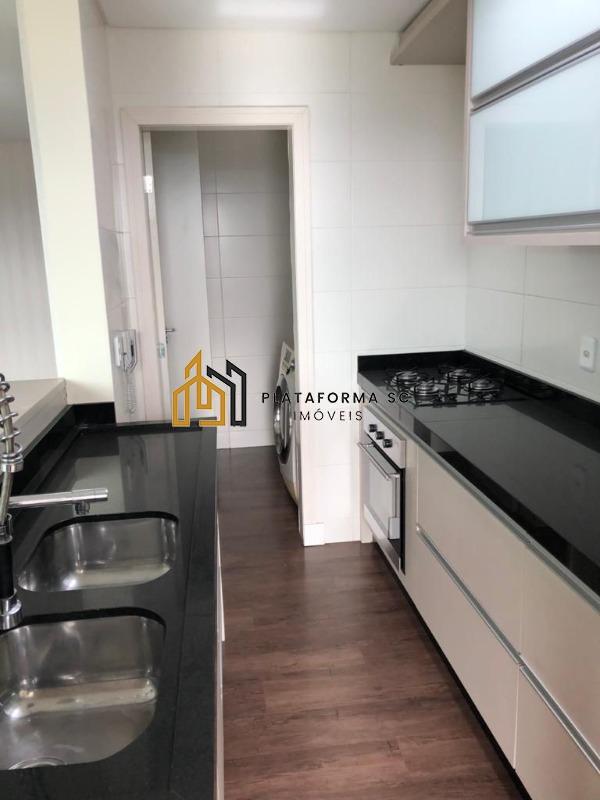 Apartamento à venda com 3 quartos, 125m² - Foto 5