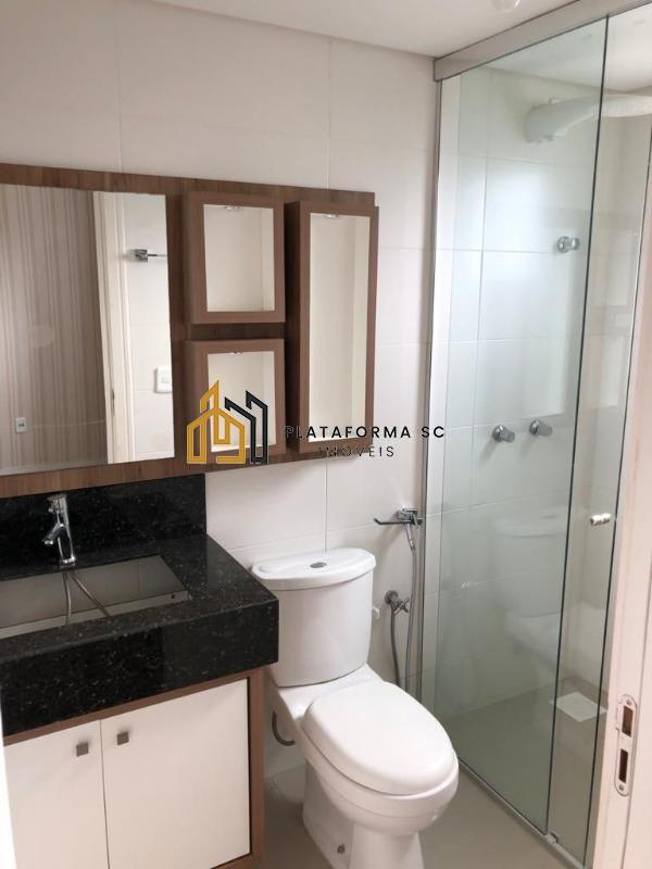 Apartamento à venda com 3 quartos, 125m² - Foto 14