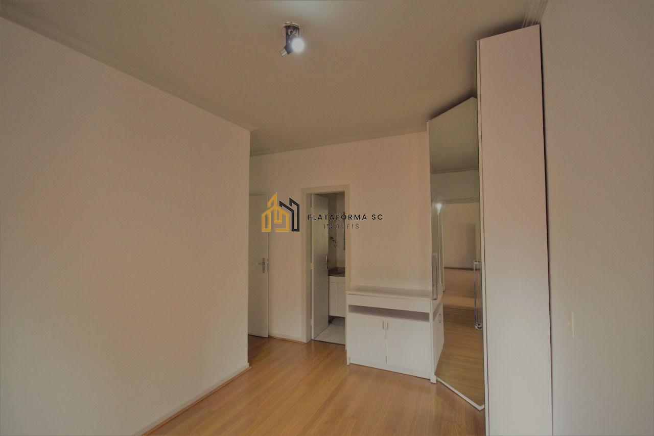 Apartamento à venda com 3 quartos, 117m² - Foto 5