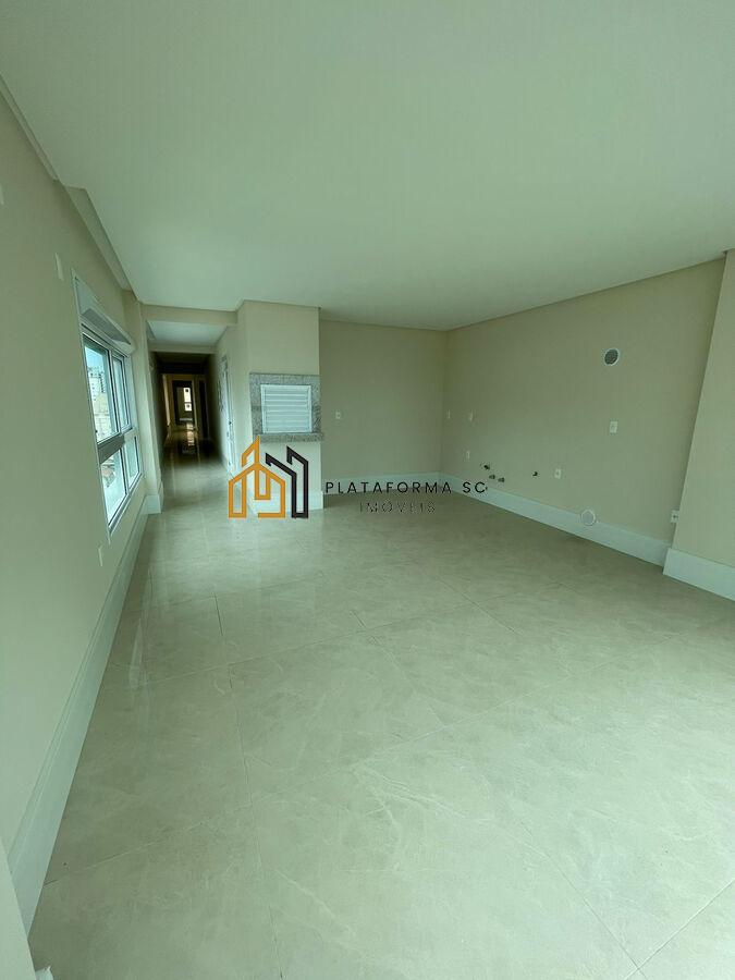 Apartamento à venda com 4 quartos, 156m² - Foto 8