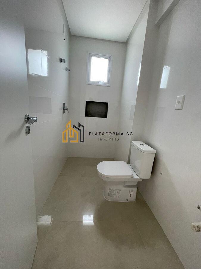 Apartamento à venda com 4 quartos, 156m² - Foto 12