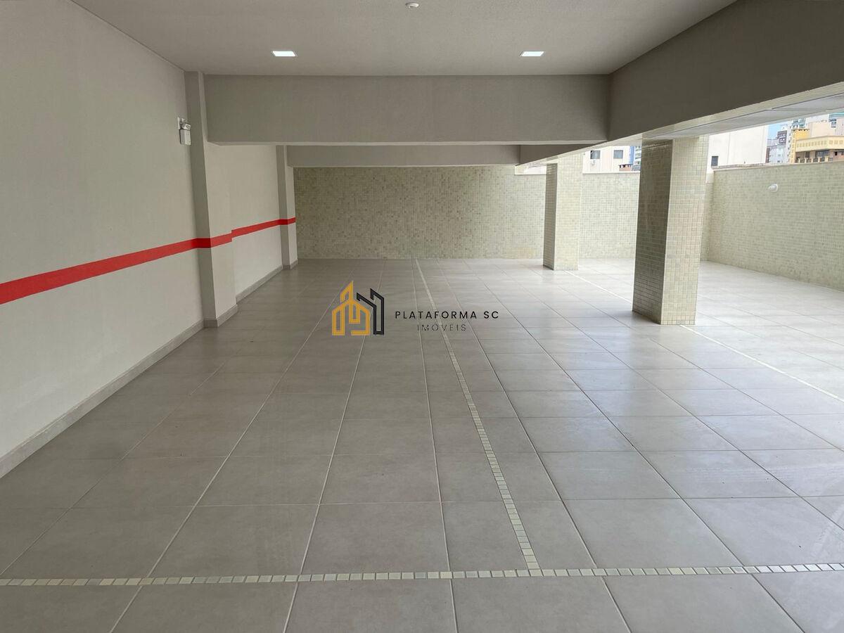 Apartamento à venda com 4 quartos, 156m² - Foto 19