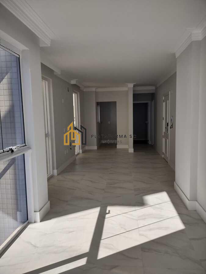 Apartamento à venda com 3 quartos, 114m² - Foto 6