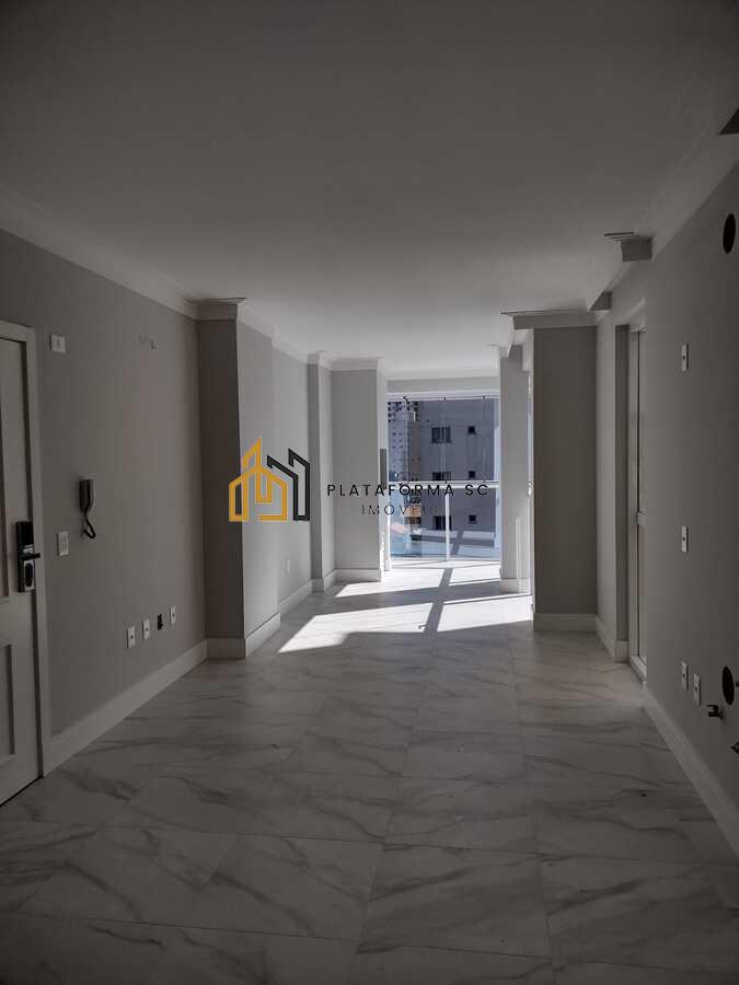 Apartamento à venda com 3 quartos, 114m² - Foto 10