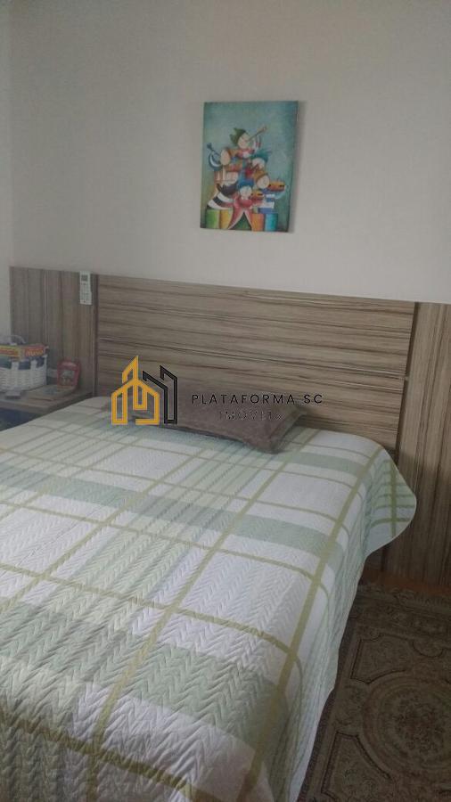 Apartamento à venda com 3 quartos, 135m² - Foto 9