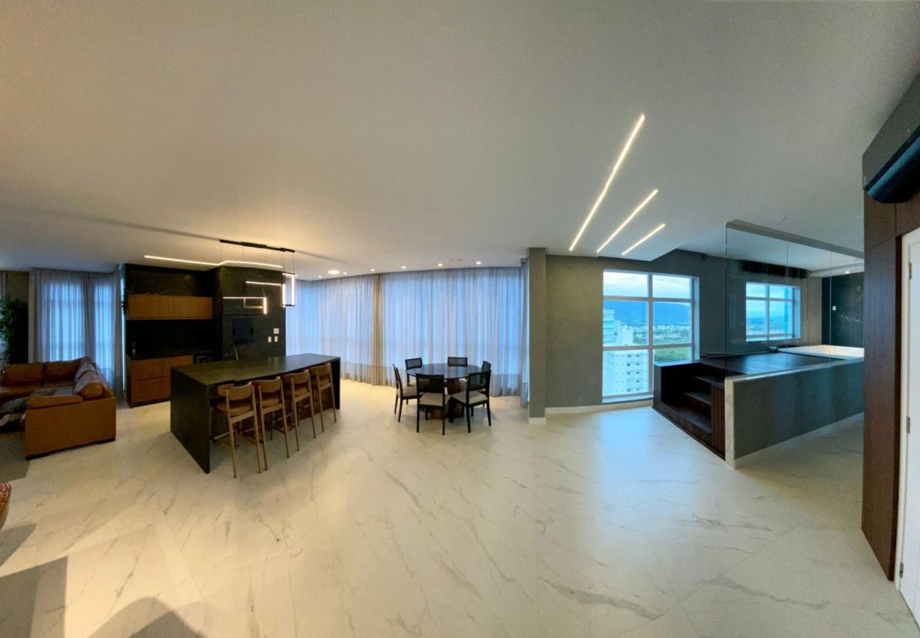 Cobertura à venda com 4 quartos, 276m² - Foto 17