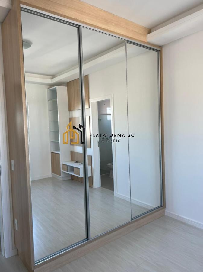 Apartamento à venda com 4 quartos, 181m² - Foto 13