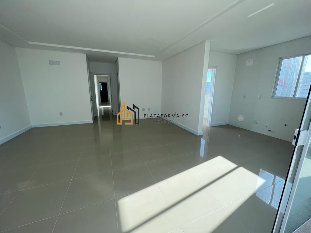 Apartamento à venda com 4 quartos, 145m² - Foto 13