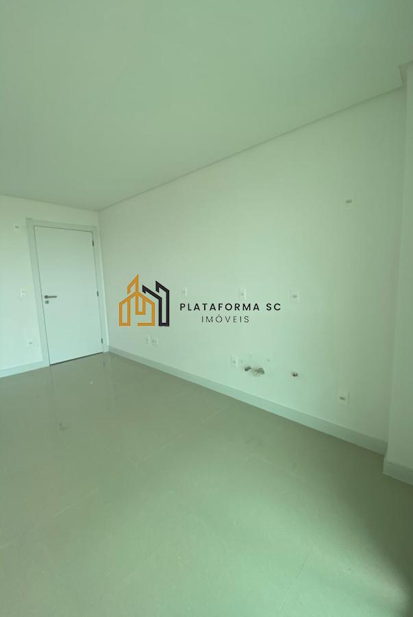 Apartamento à venda com 2 quartos, 60m² - Foto 15