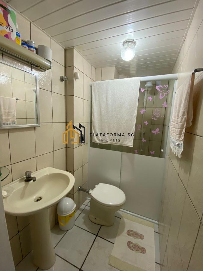 Apartamento à venda com 2 quartos, 77m² - Foto 13