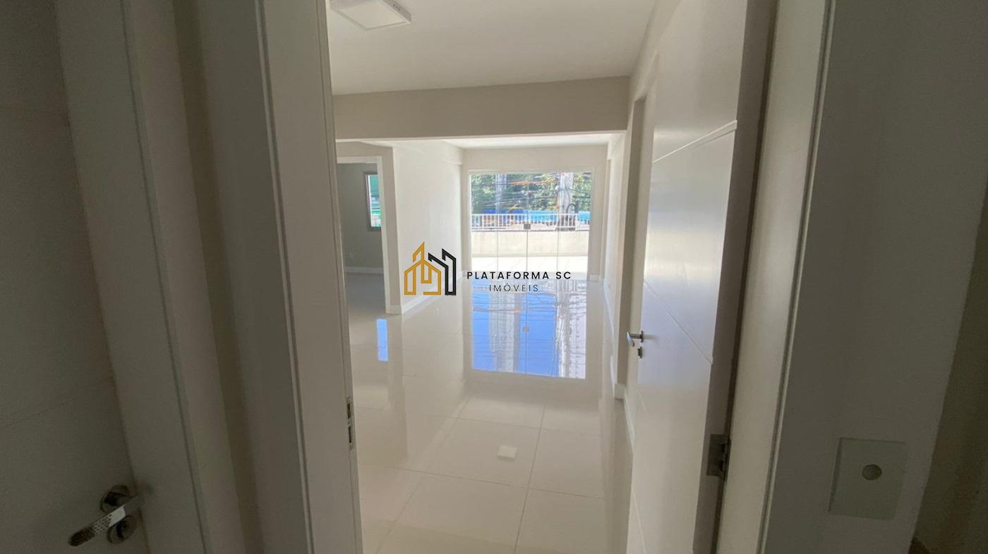 Apartamento à venda com 2 quartos, 78m² - Foto 2