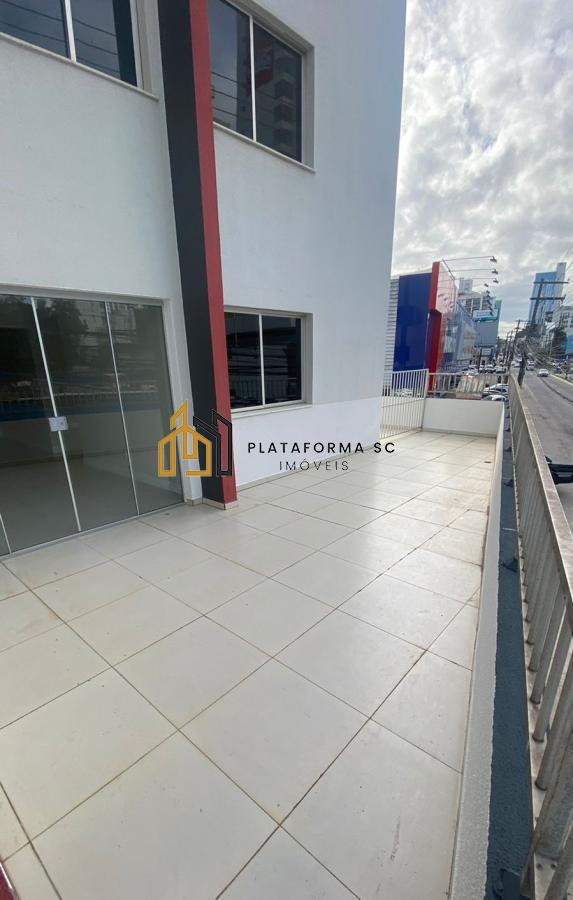 Apartamento à venda com 2 quartos, 78m² - Foto 20