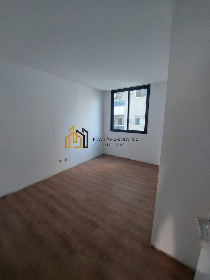 Apartamento à venda com 3 quartos, 132m² - Foto 11