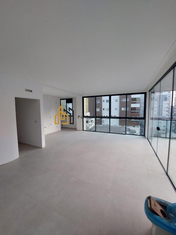 Apartamento à venda com 3 quartos, 132m² - Foto 16