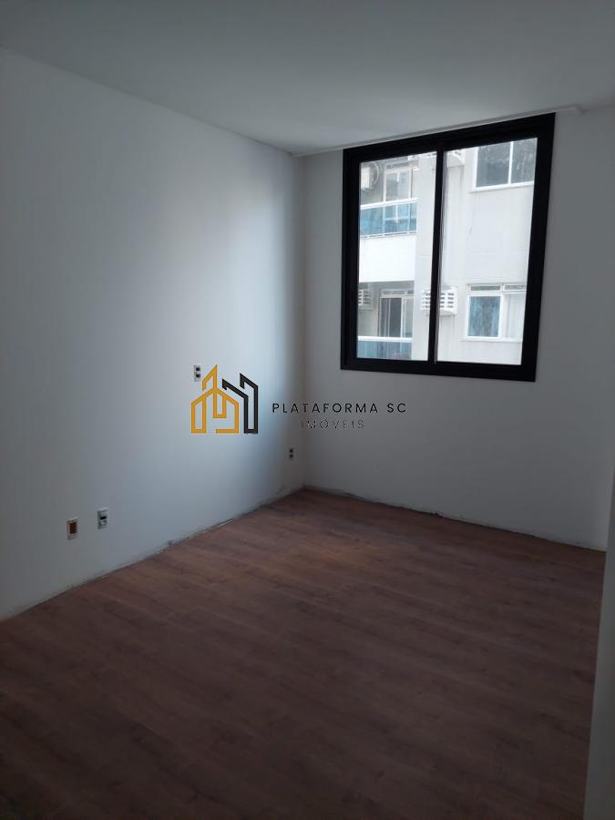 Apartamento à venda com 3 quartos, 132m² - Foto 17