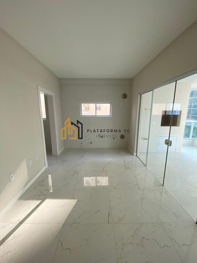 Apartamento à venda com 3 quartos, 129m² - Foto 9