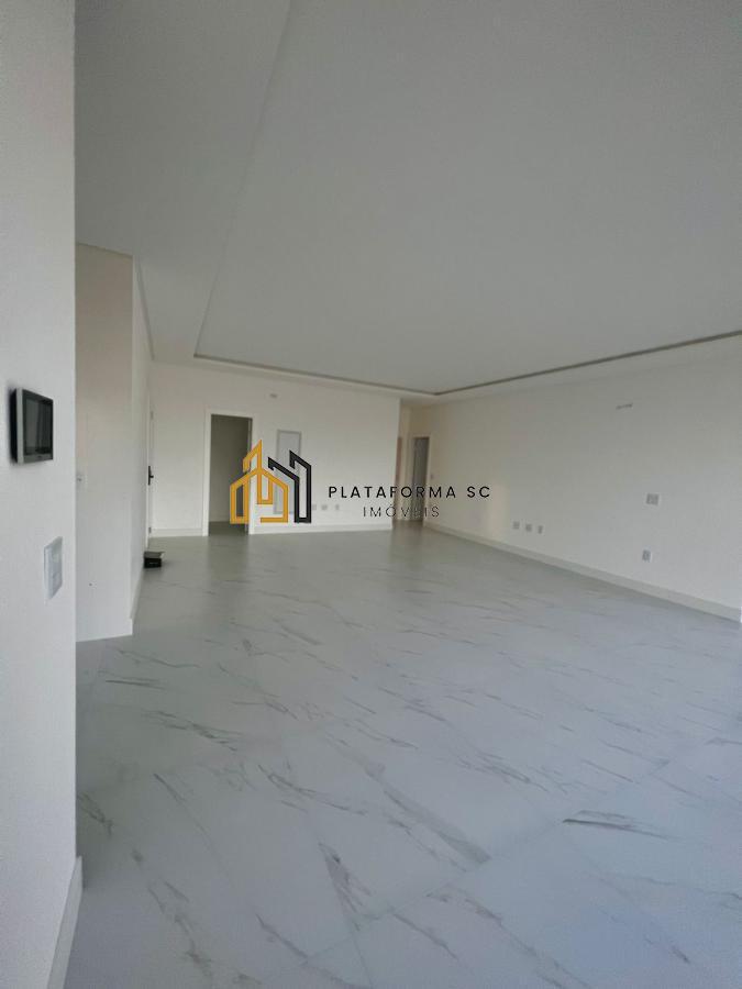 Apartamento à venda com 3 quartos, 145m² - Foto 7