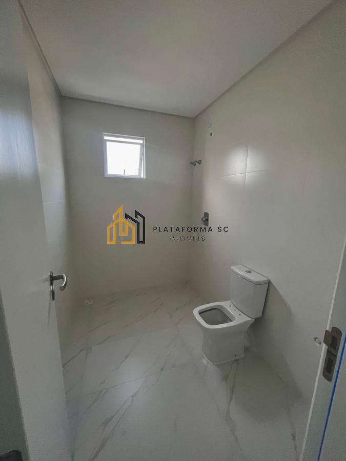 Apartamento à venda com 3 quartos, 145m² - Foto 9