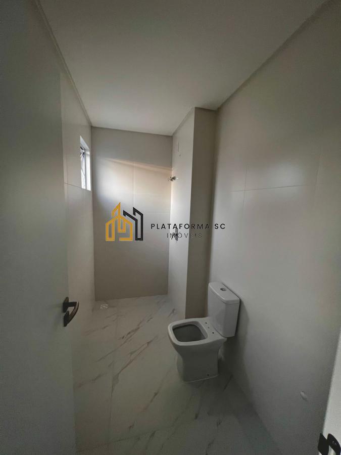 Apartamento à venda com 3 quartos, 145m² - Foto 17