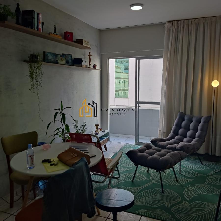 Apartamento à venda com 1 quarto, 55m² - Foto 7