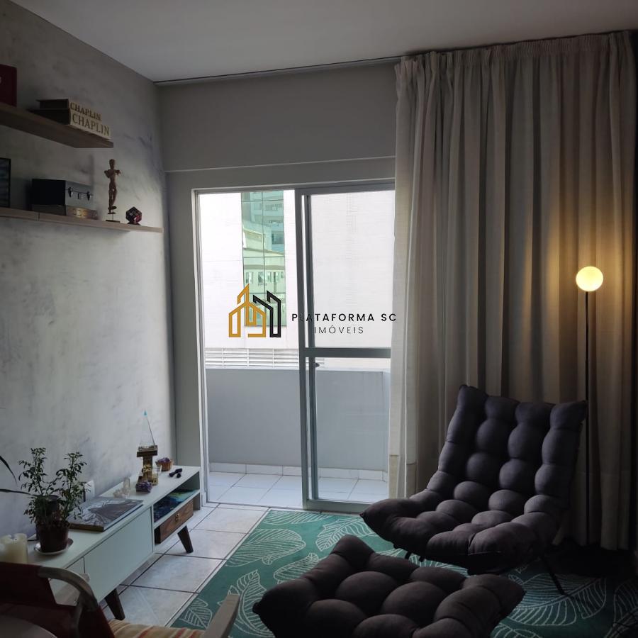 Apartamento à venda com 1 quarto, 55m² - Foto 12