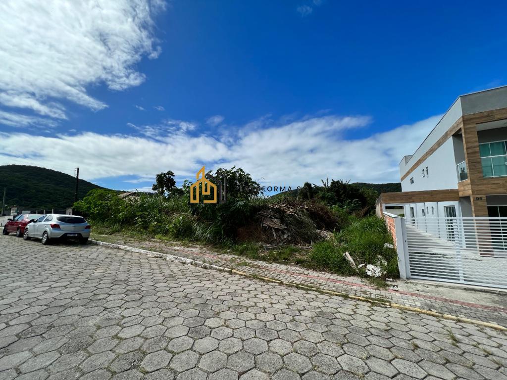 Terreno à venda, 768m² - Foto 1