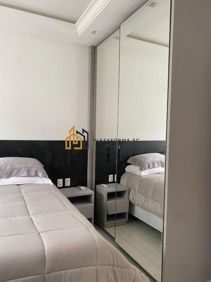 Apartamento à venda com 3 quartos, 140m² - Foto 11