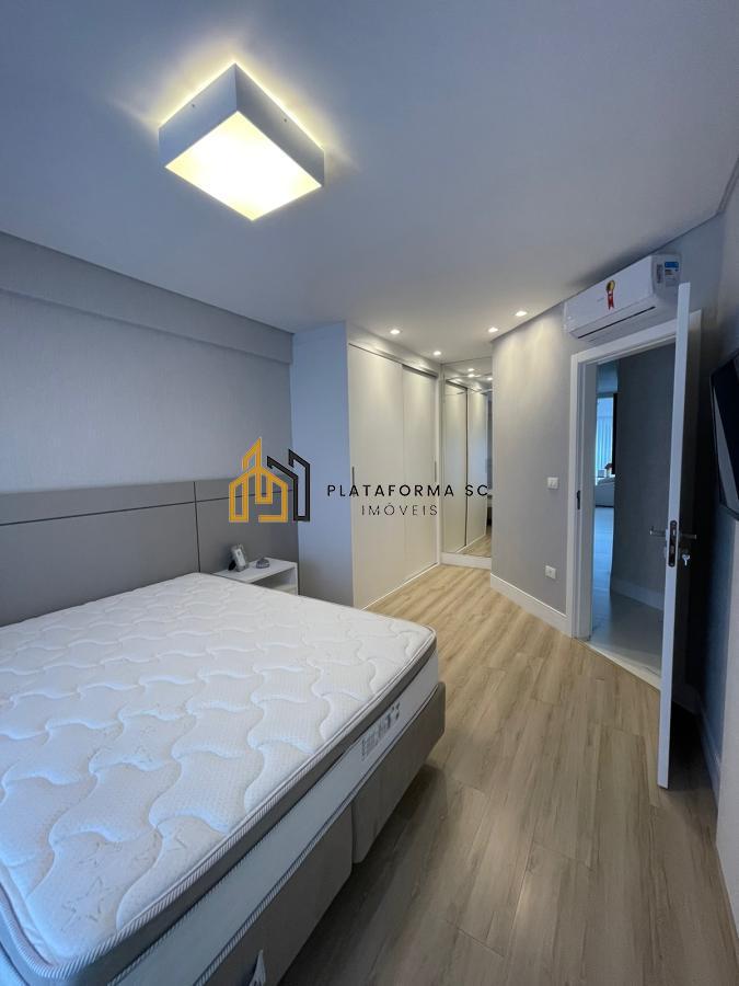 Apartamento à venda com 3 quartos, 128m² - Foto 8