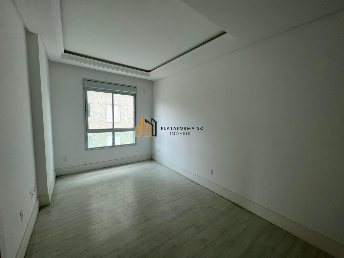 Apartamento à venda com 3 quartos, 149m² - Foto 12