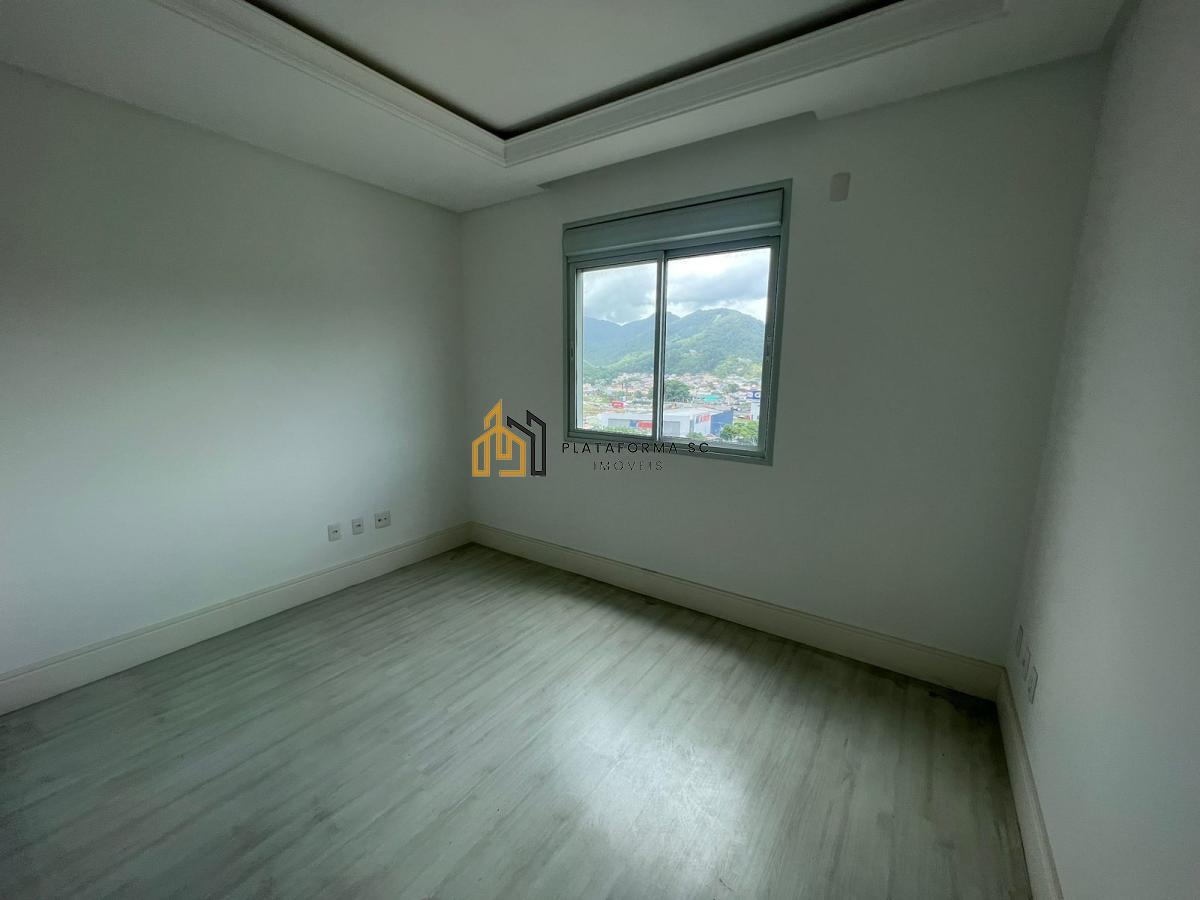 Apartamento à venda com 3 quartos, 149m² - Foto 17