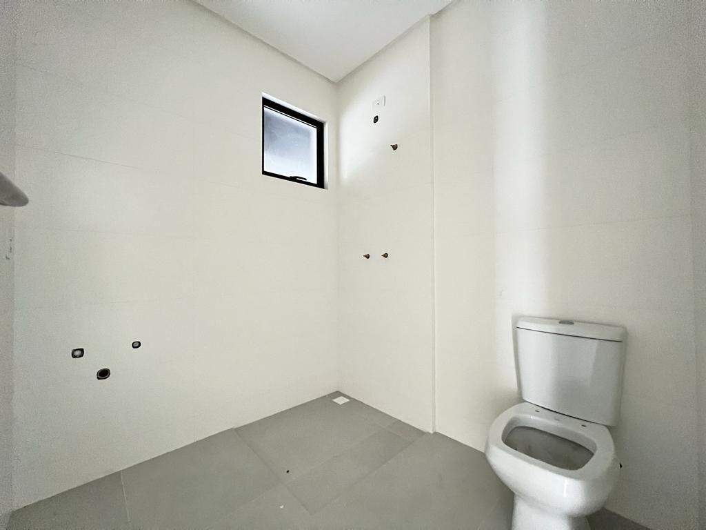 Apartamento à venda com 2 quartos, 71m² - Foto 4