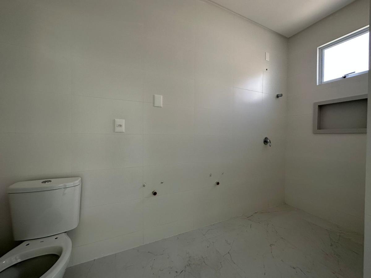 Apartamento à venda com 3 quartos, 140m² - Foto 12