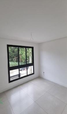 Sobrado à venda com 2 quartos, 90m² - Foto 4