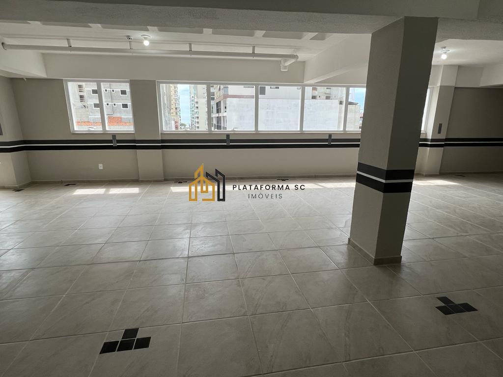 Apartamento à venda com 3 quartos, 128m² - Foto 15