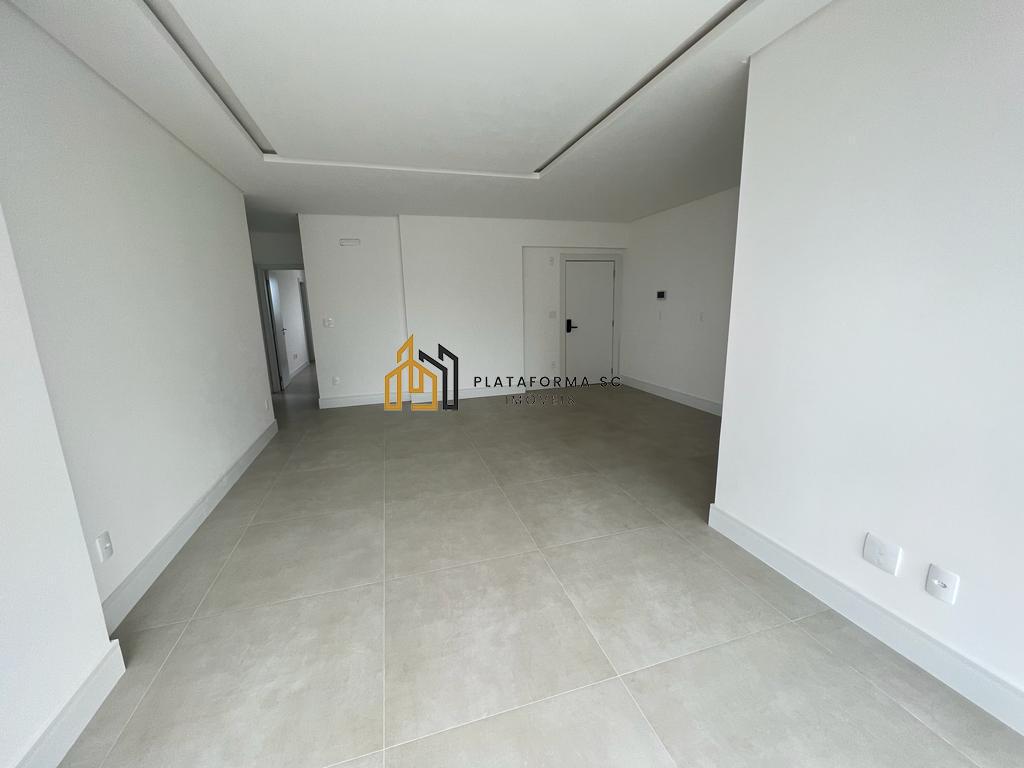 Apartamento à venda com 3 quartos, 128m² - Foto 27