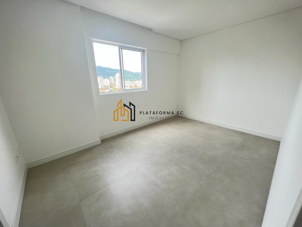 Apartamento à venda com 3 quartos, 128m² - Foto 30