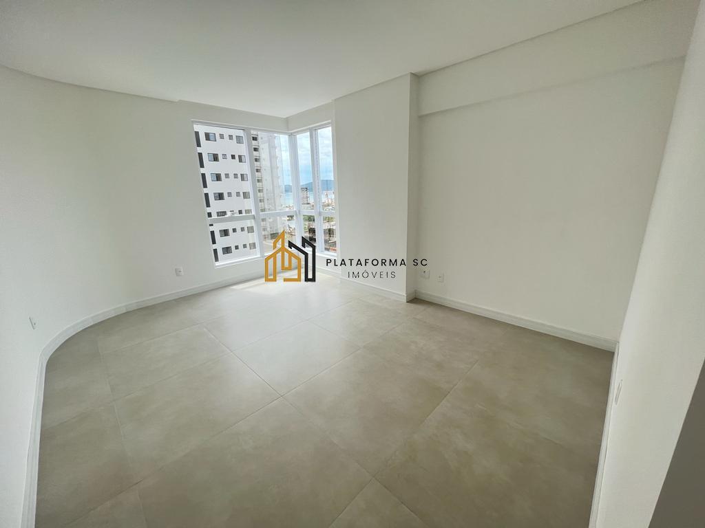 Apartamento à venda com 3 quartos, 128m² - Foto 34