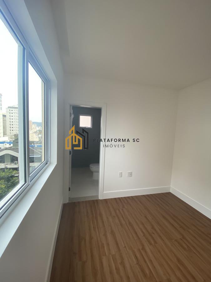 Apartamento à venda com 3 quartos, 128m² - Foto 36