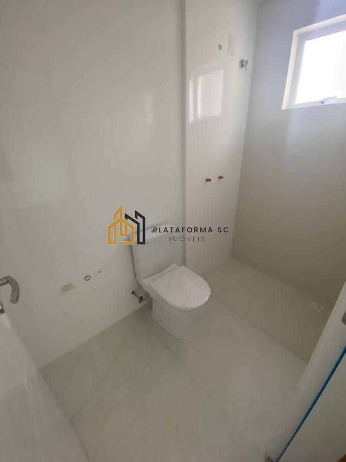 Apartamento à venda com 3 quartos, 128m² - Foto 41