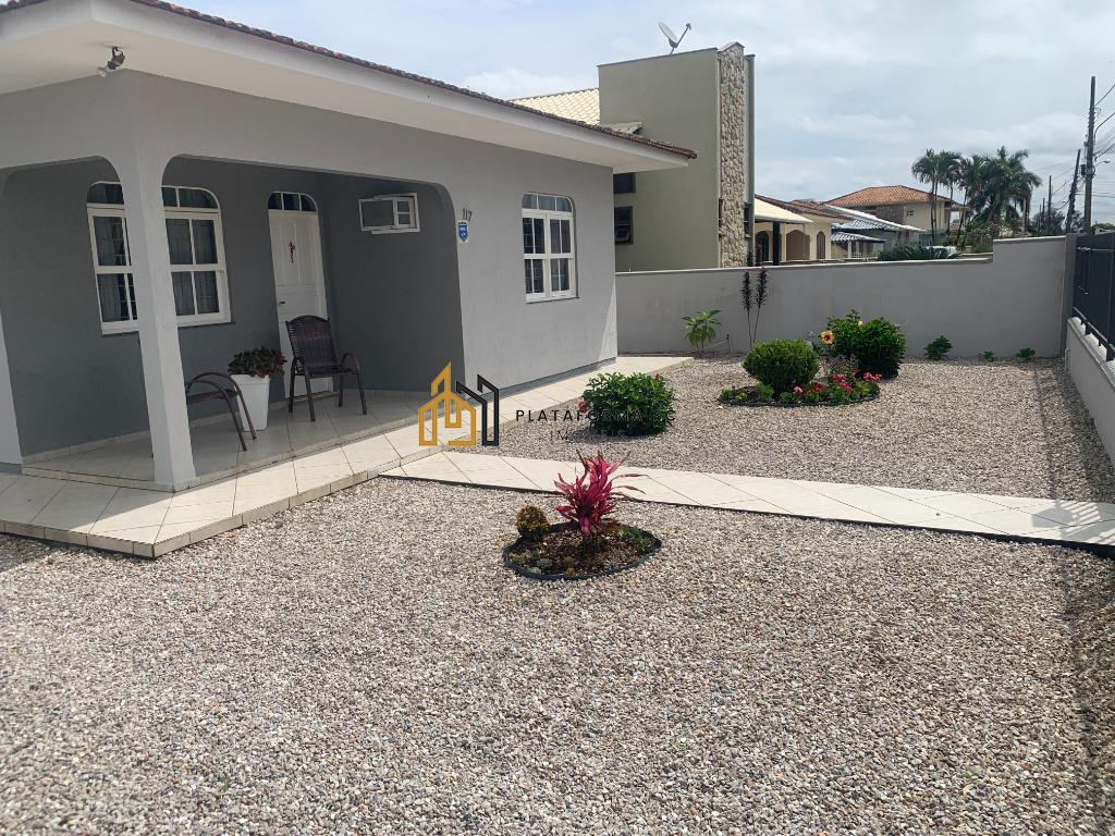 Casa à venda com 3 quartos, 150m² - Foto 2