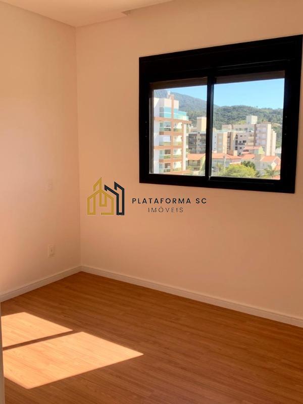 Apartamento à venda com 3 quartos, 85m² - Foto 11