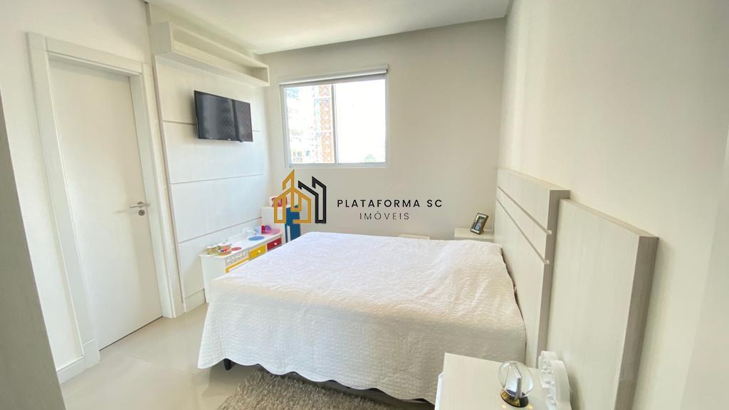 Apartamento à venda com 3 quartos, 122m² - Foto 19