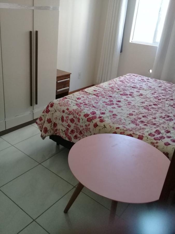 Apartamento à venda com 2 quartos, 60m² - Foto 2